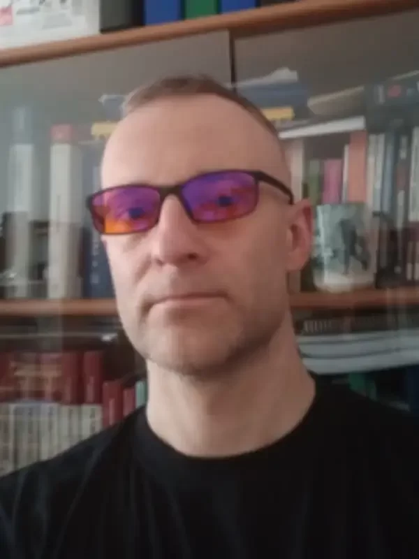 pawel-posluszny Nasze okulary Owleye